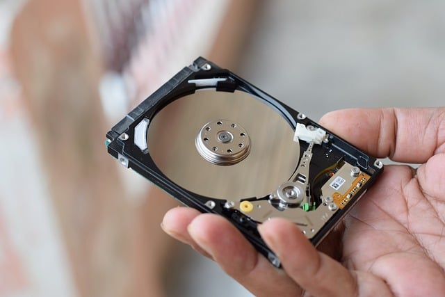 https://it-regulatorik.de/wp-content/uploads/2023/09/hdd-7880077_640.jpg